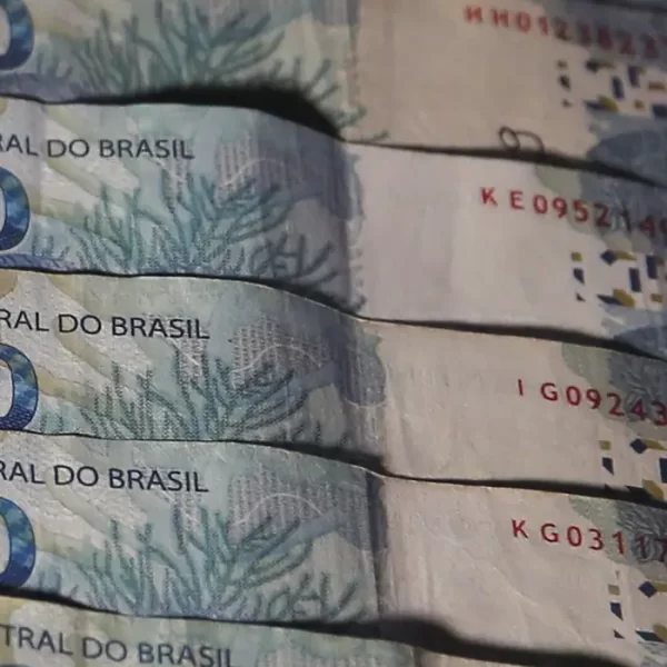 Contribuição do MEI será reajustada em 2026 após aumento do salário-mínimo